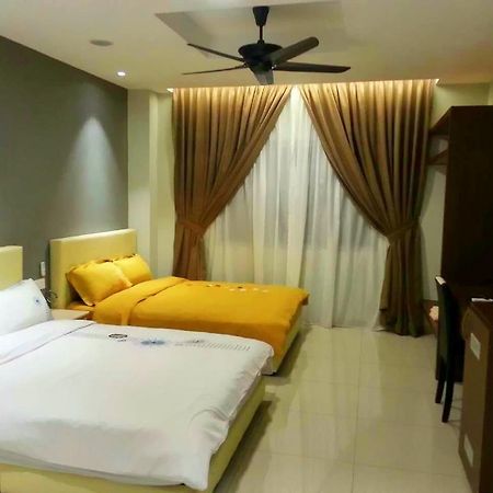 Malacca Hotel Apartment Bagian luar foto