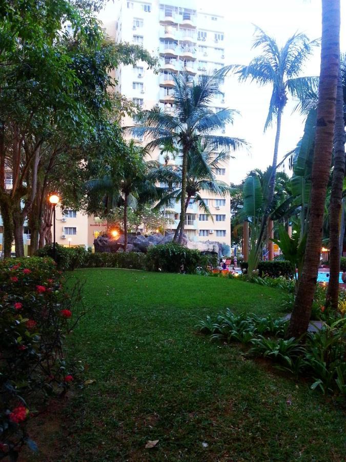 Malacca Hotel Apartment Bagian luar foto