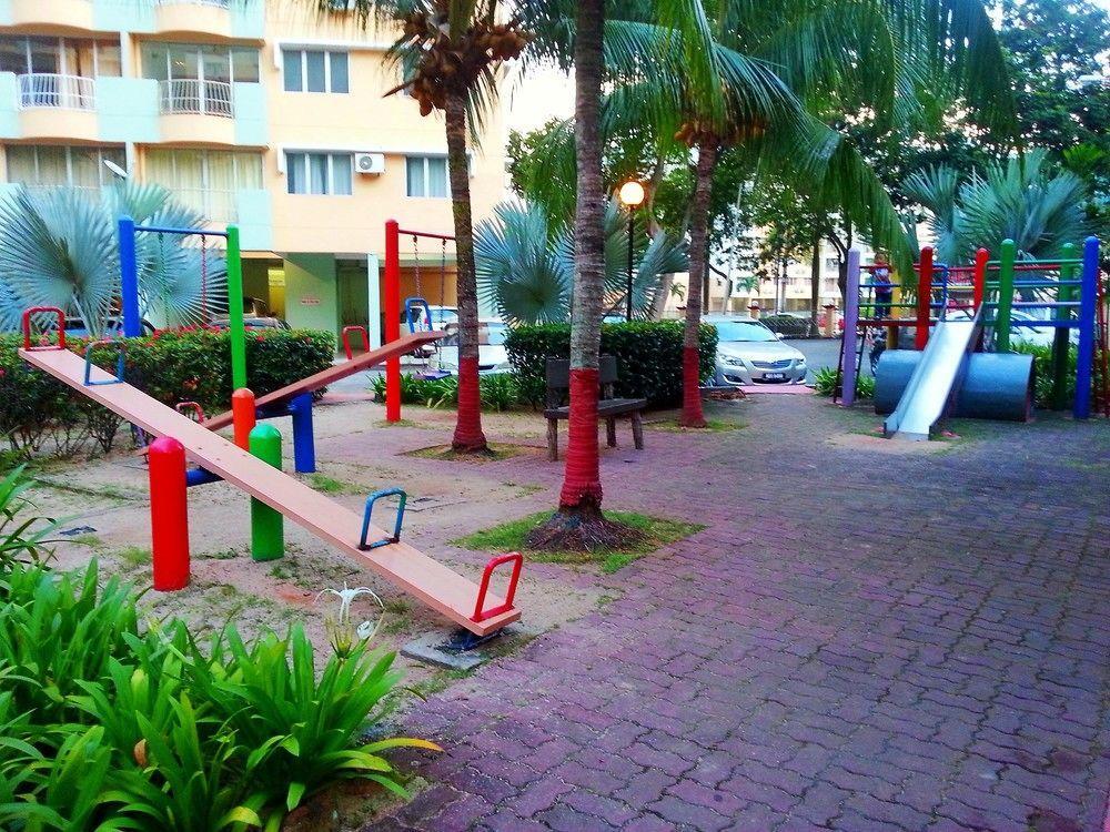 Malacca Hotel Apartment Bagian luar foto