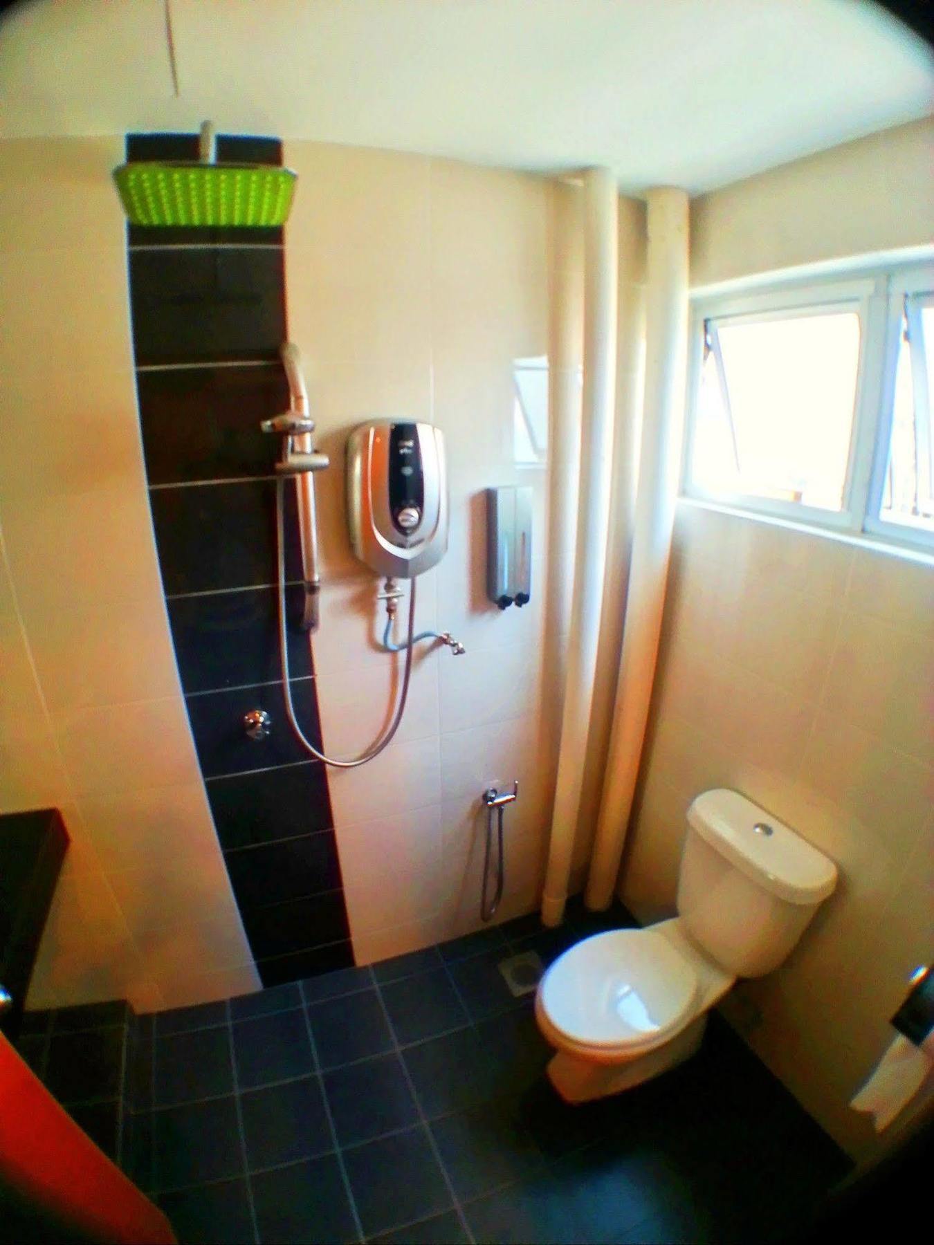 Malacca Hotel Apartment Bagian luar foto